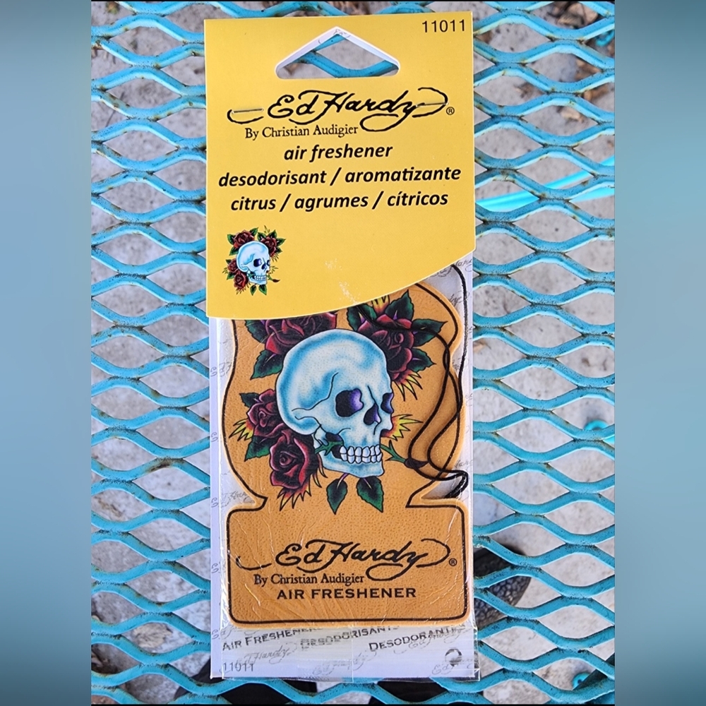 Ed hardy Car Air Freshner Love Is In The air series 24 Choices! - Picture 15 of 16